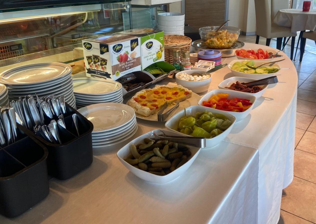 Aparthotel Gioia Caorle Ngoại thất bức ảnh